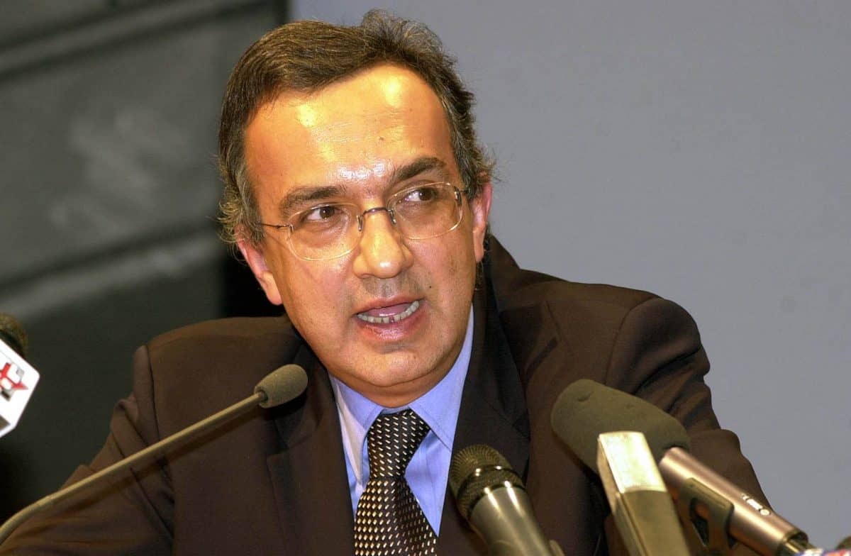 L'amministratore delegato della Fiat, Sergio Marchionne, durante una conferenza stampa a Torino, in una immagine del 01 giugno 2004.
ANSA/ALESSANDRO CONTALDO