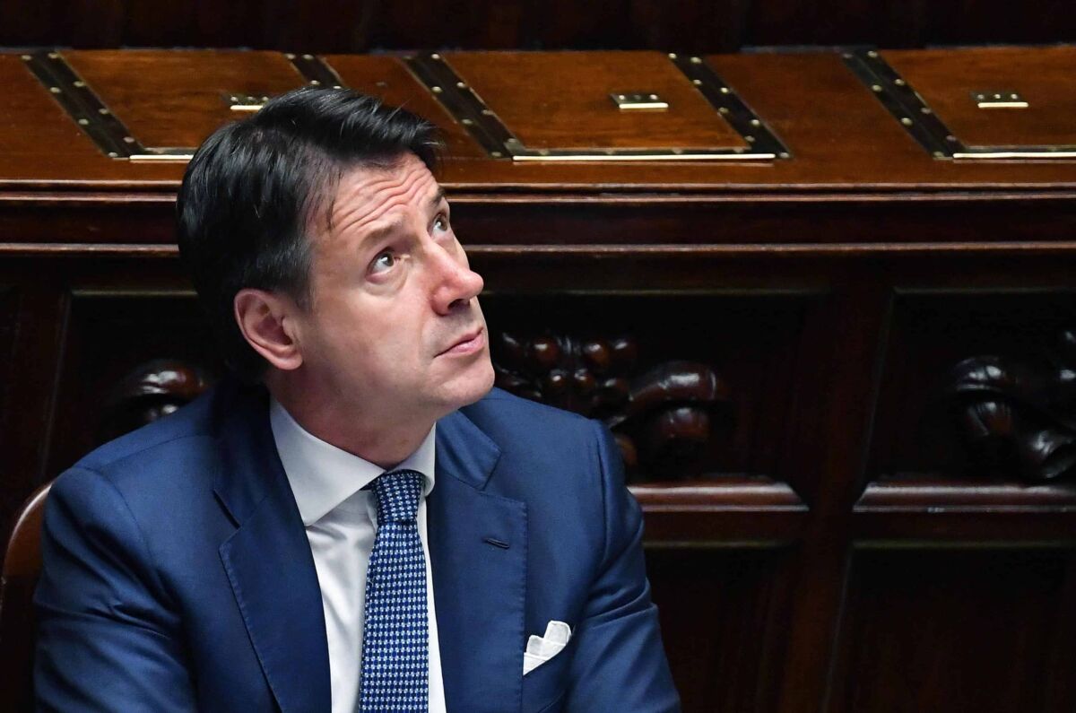 Il presidente del Consiglio, Giuseppe Conte, durante le comunicazioni sul Consiglio europeo del 20 e 21 giugno nell'aula di Montecitorio, Roma, 19 giugno 2019.     ANSA/ETTORE FERRARI