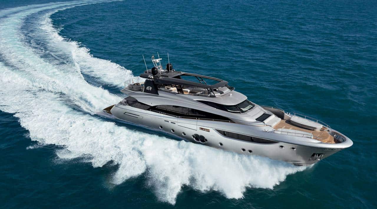 monte carlo yachts crisi