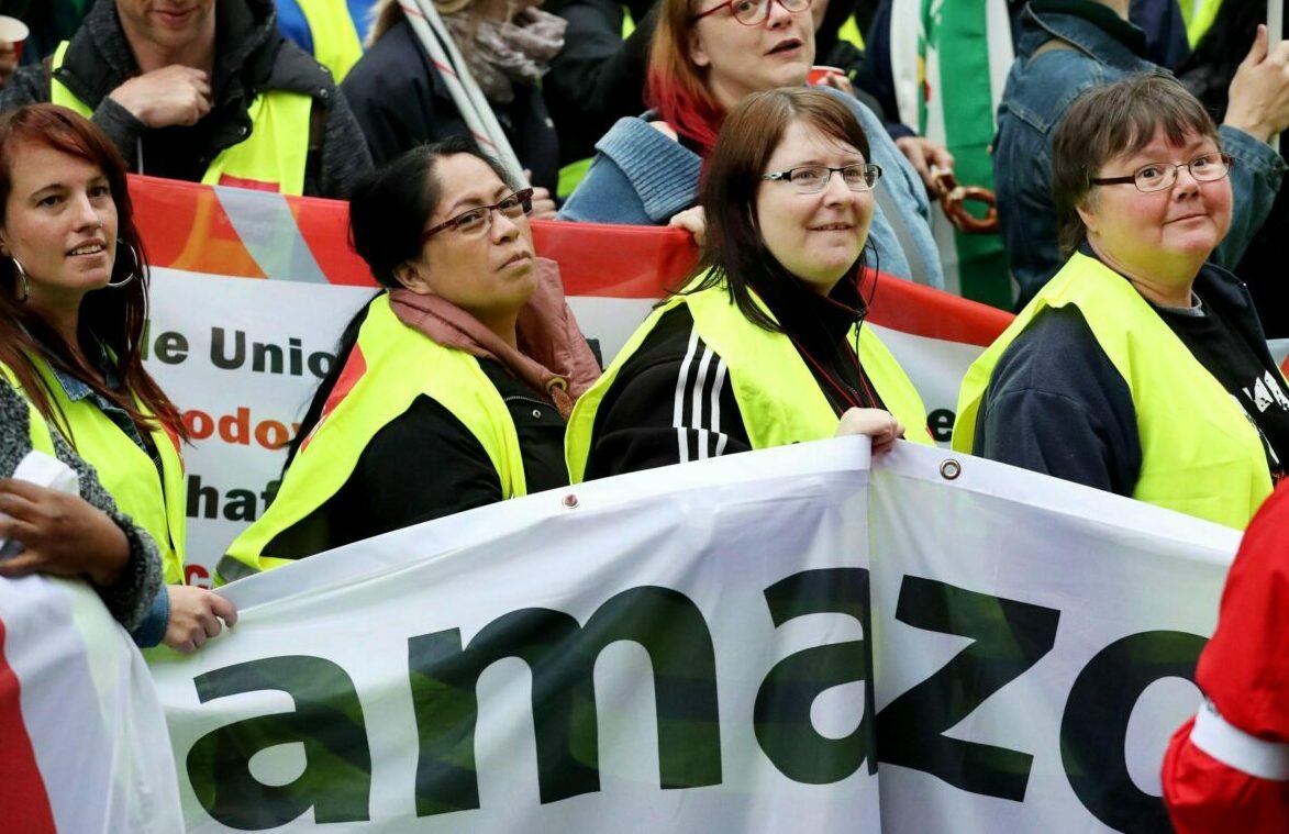 amazon sindacati lavoratori proteste