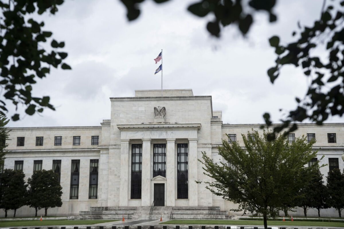 (210922) -- WASHINGTON, Sept. 22, 2021 (Xinhua) -- Photo taken on Sept. 22, 2021 shows the U.S. Federal Reserve in Washington, D.C., the United States. The U.S. Federal Reserve on Wednesday kept its benchmark interest rate unchanged at the record-low level of near zero, while signaling that the central bank may begin tapering asset purchases soon despite the Delta variant increasing economic uncertainty. (Xinhua/Liu Jie)