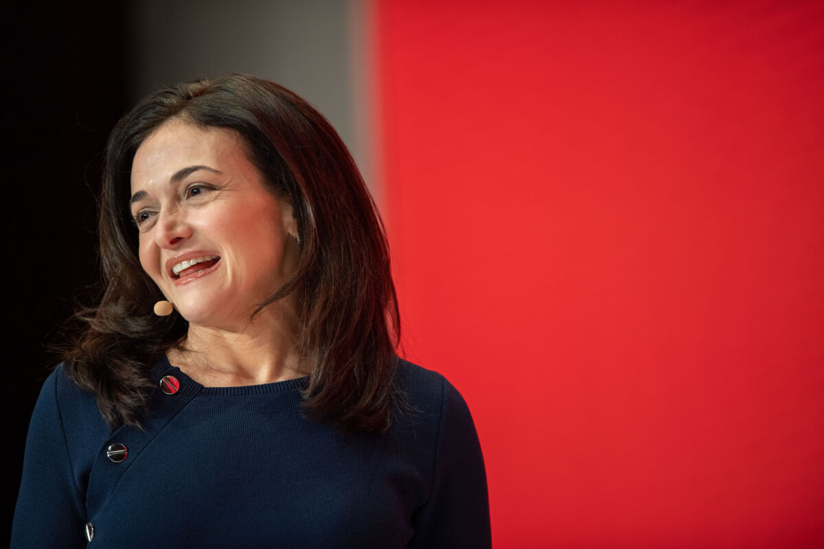 sheryl sandberg meta facebook marck zuckerberg