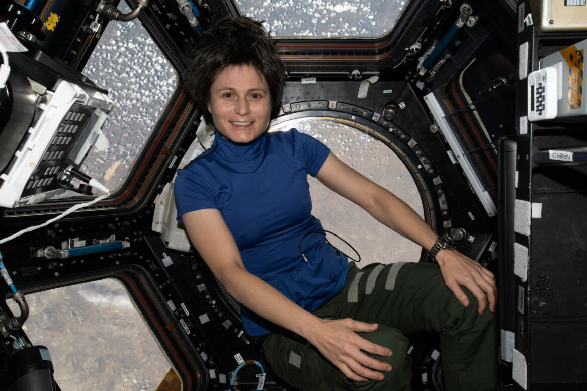 June 8, 2022, Aboard the International Space S, USA: ESA (European Space Agency) astronaut and Expedition 67 Flight Engineer Samantha Cristoforetti is pictured inside the seven-windowed cupola, the International Space Station's ''window to the world,'' while orbiting 264 miles above Kazakhstan on June 8, 2022  (Credit Image: © Nasa Via Cnp/CNP via ZUMA Press Wire)