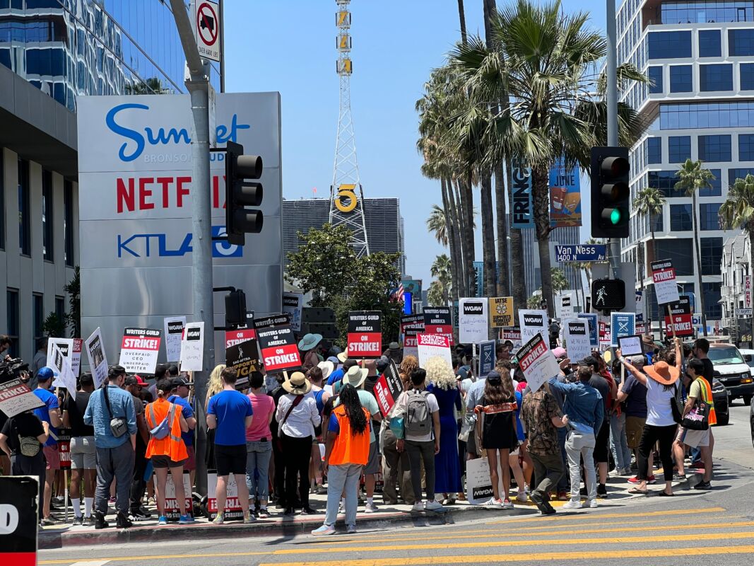 Los,Angeles,,California,-,June,29,,2023:,Wga,Writers,And