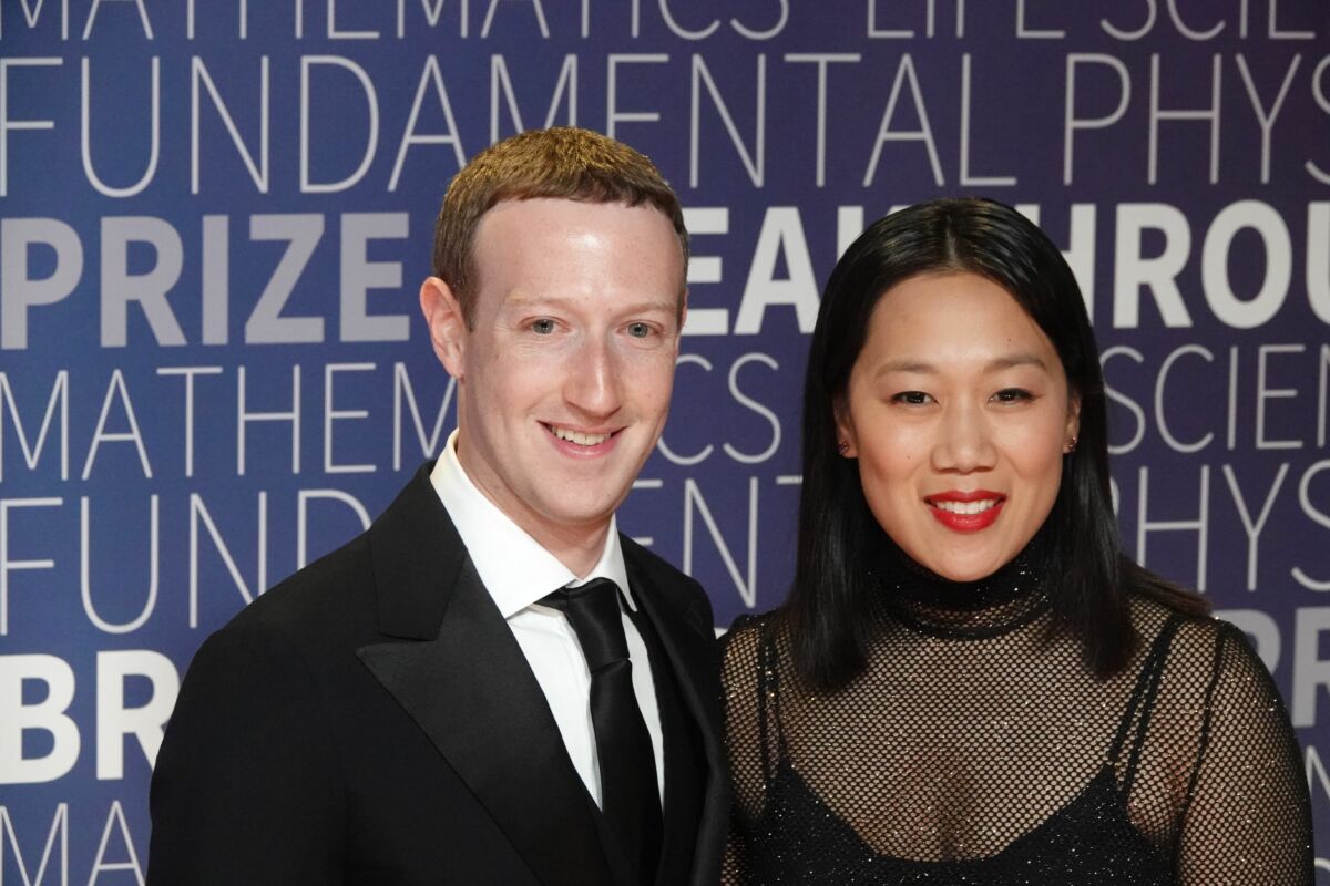 Mark Zuckerberg e sua moglie Priscilla Chan