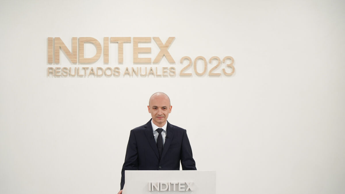 March 13, 2024, Pontevedra (Galicia, Spain: Inditex CEO Ã“scar GarcÃ­a Maceiras during the presentation of Inditex's fiscal 2023 results, on March 13, 2024, in Pontevedra, Galicia (Spain). Inditex reported a record net profit of 5,381 million euros in its fiscal year 2023-2024 (from February 1, 2023 to January 31, 2024), the second of Marta Ortega at the head of the presidency, which represents an increase of 30.3% over the previous year, as reported by the company, which will raise the dividend by 28% to 1.54 euros per share. Sales were also record at 35,947 million euros, up 10.4% over 2022, with an increase of 14.1% at constant exchange rates...13 MARCH 2024..Gustavo de la Paz / Europa Press..03/13/2024 (Credit Image: © Gustavo De La Paz/Contacto via ZUMA Press)