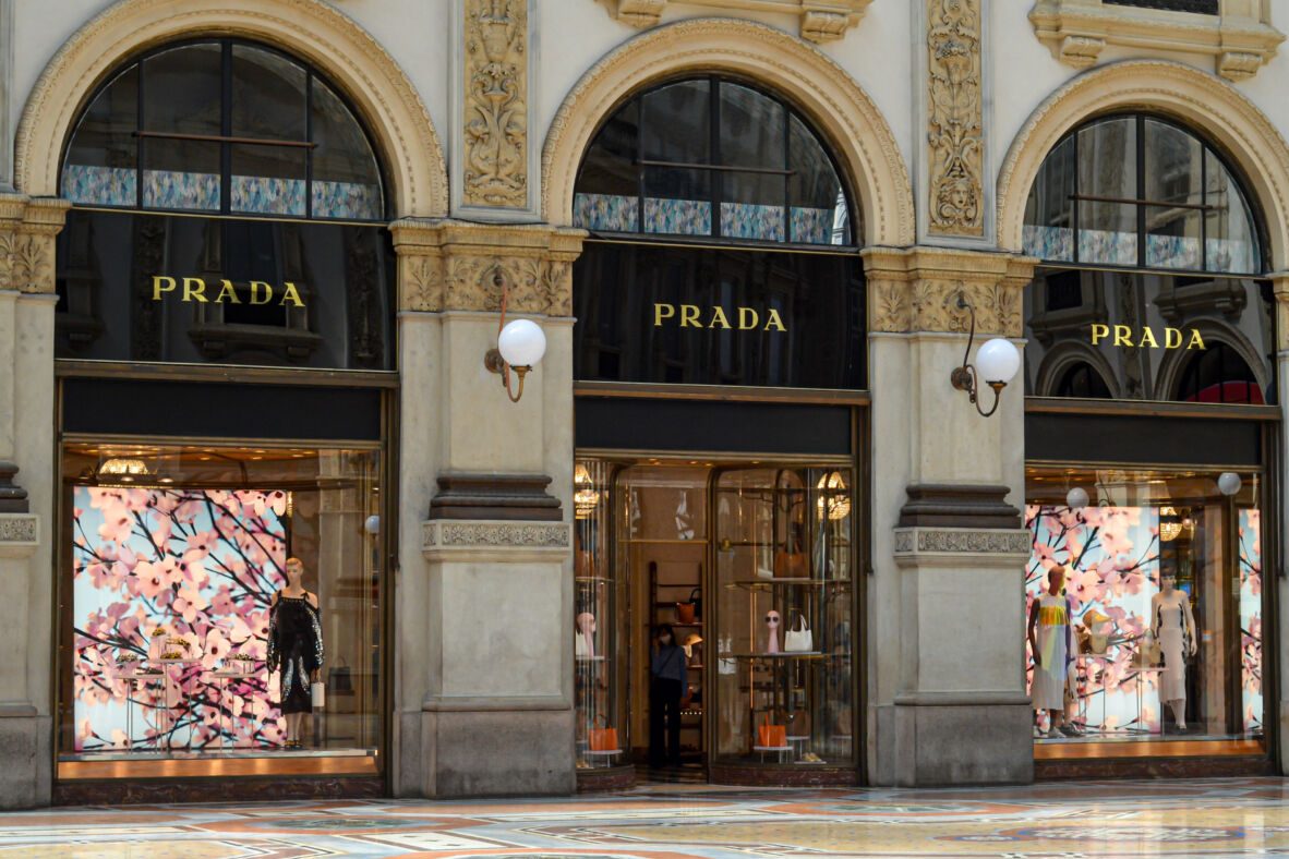 prada versace