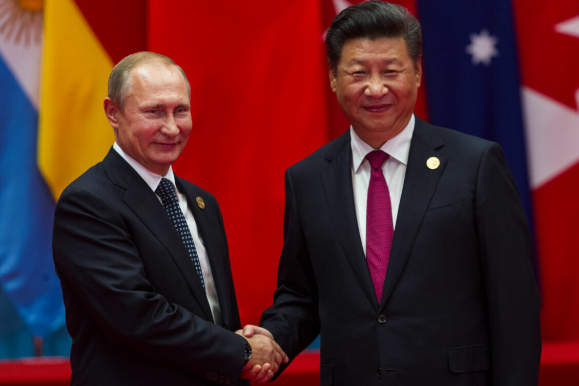 I dipendenti federali nel mirino dell'intelligence di Russia e Cina.
