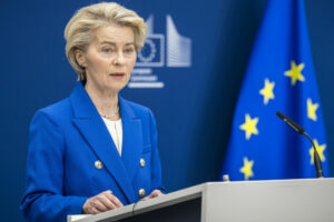 Ursula von der Leyen, una delle principali artefici del riarmo europeo.