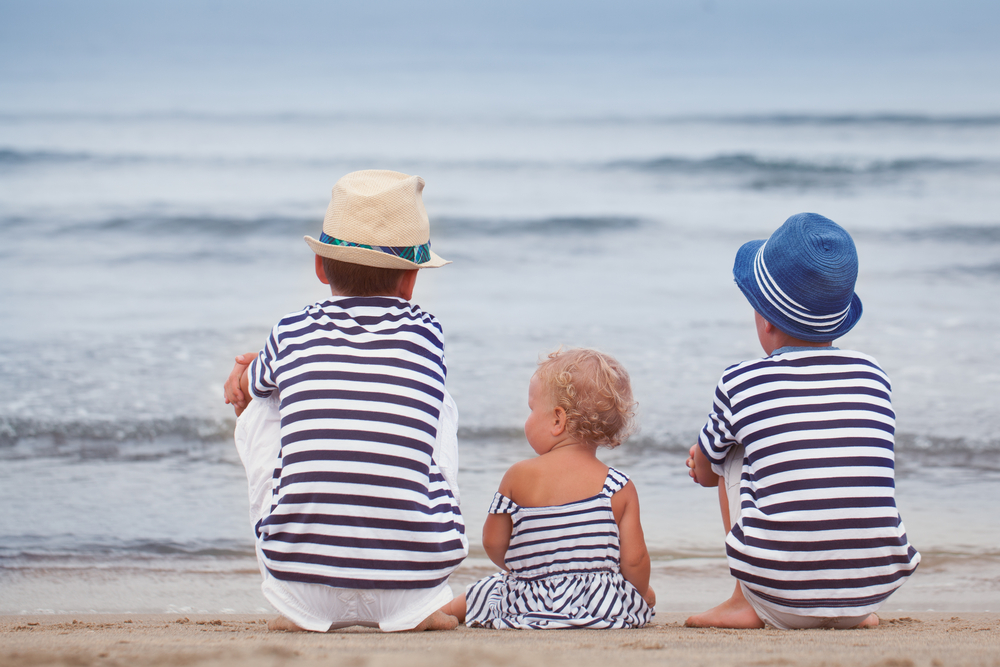 mare bambini bandiere verdi 2025