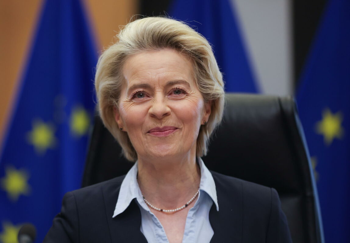 epa12098385 European Commission President Ursula von der Leyen attends a European Commission College meeting in Brussels, Belgium, 14 May 2025. The European Court of Justice in Luxembourg judges on May 14 are set to rule on 'Pfizergate', a major transparency case, on whether von der Leyen was wrong to withhold text messages exchanged with the Pfizer CEO during key vaccine contract talks. The case, sparked by a 2022 New York Times lawsuit, challenges von der Leyen's leadership style and her commitment to transparency.  EPA/OLIVIER HOSLET