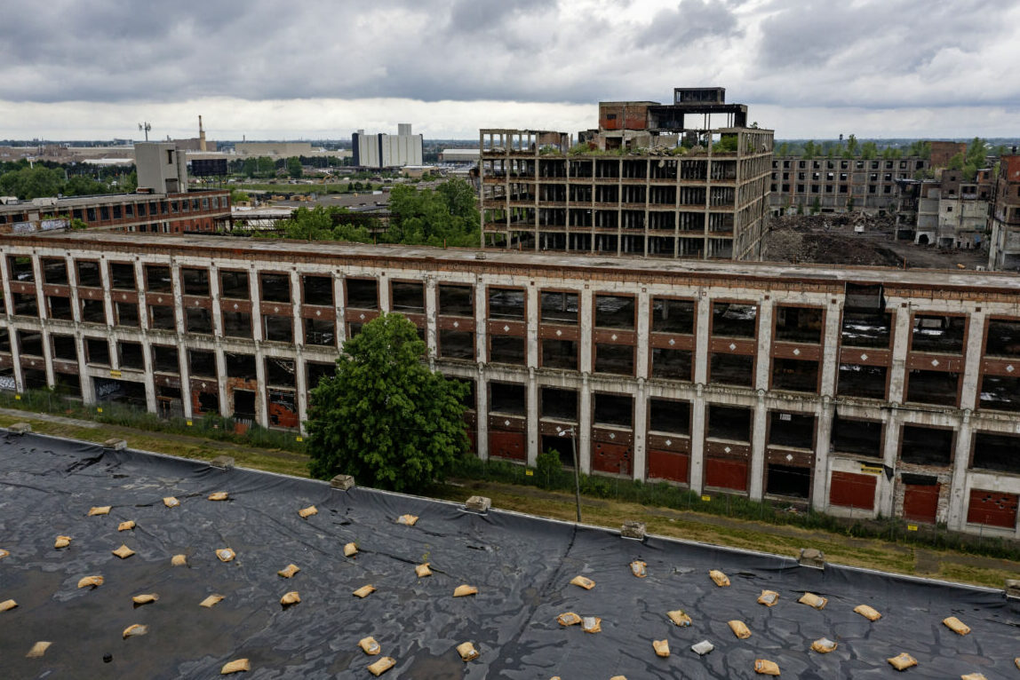 Rust Belt, Una parte della vecchia fabbrica automobilistica Packard a Detroit.