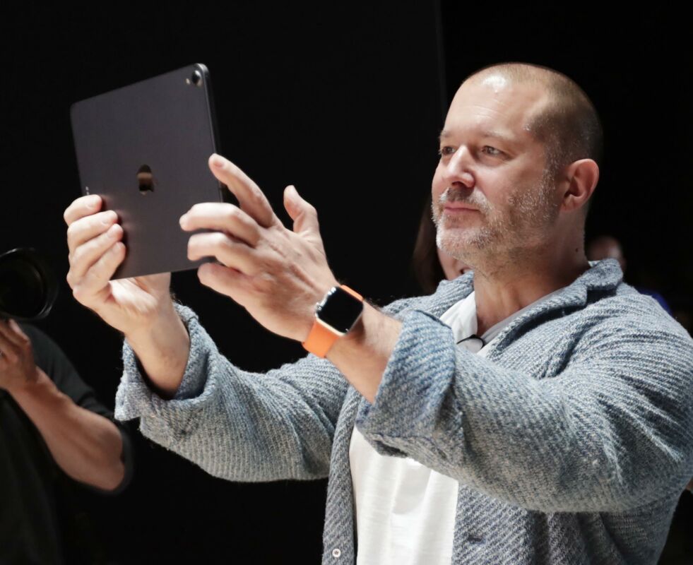 jony ive apple