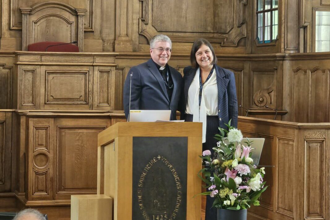 Elena Beccalli Università