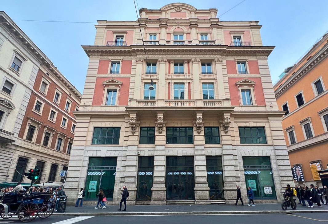 Via del Corso 232
