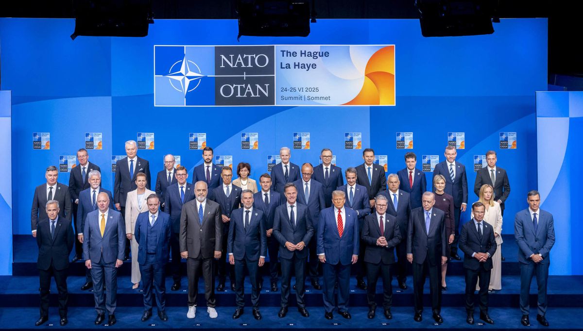 Il vertice Nato all'Aja.