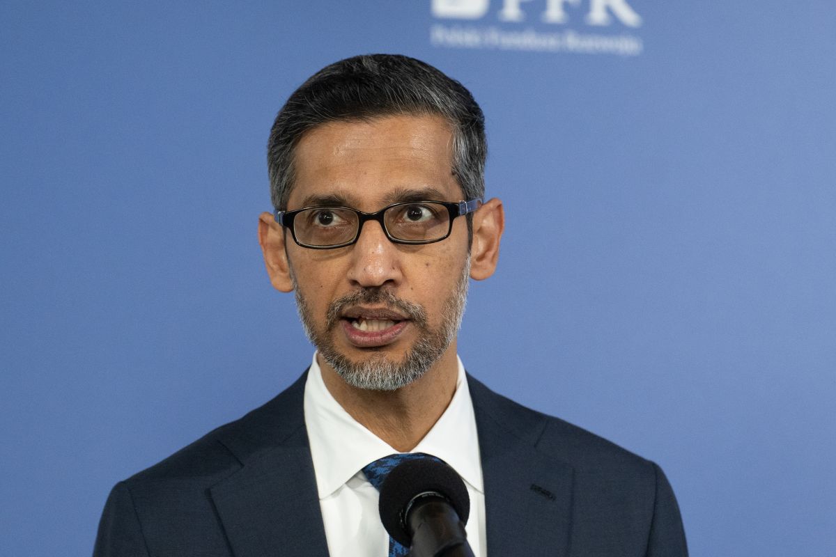 sundar pichai alphabet