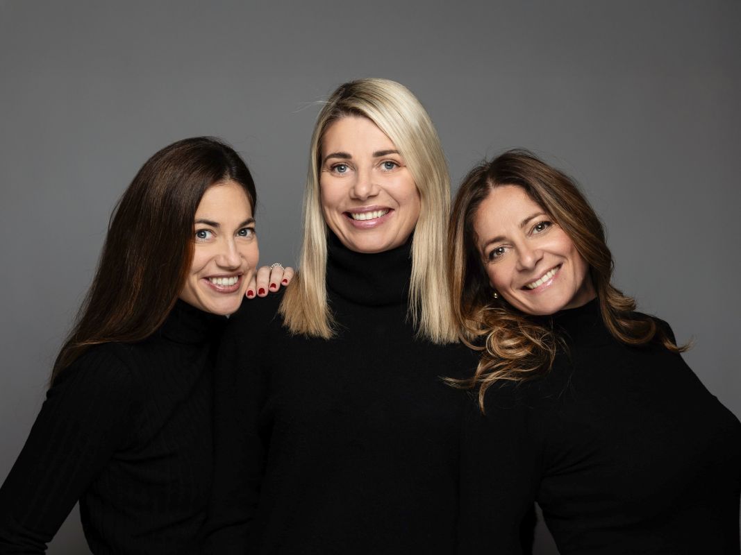 da sinistra Federica, Francesca e Fabiana alla guida di Baulificio italiano.
