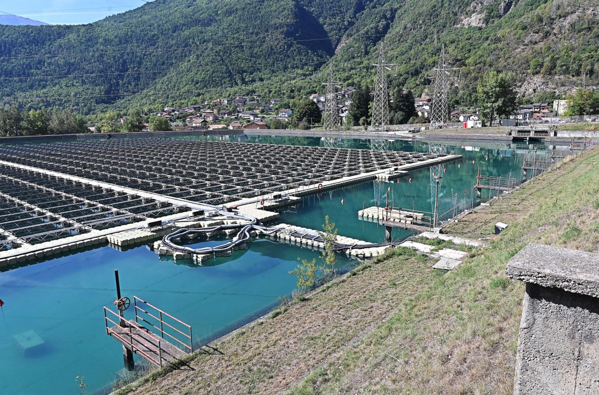 Enel, primo impianto solare galleggiante a Venaus.