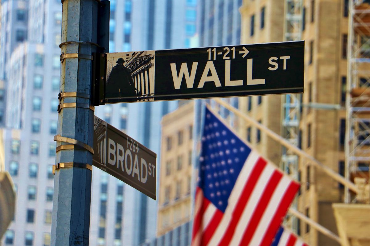 wall street ai debiti