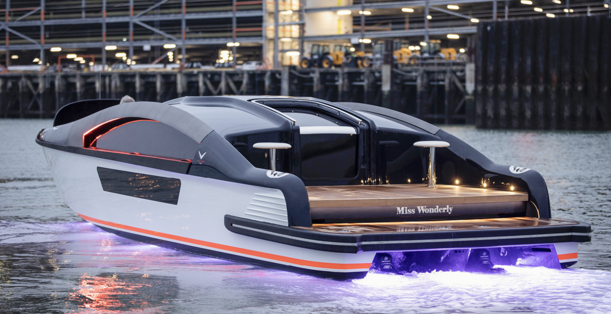 huracan marine