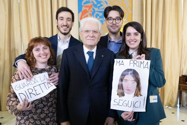 Il Presidente Sergio Mattarella in occasione dell'incontro con 12 giovani creator dal titolo "La Costituzione in Shorts”
(foto di Francesco Ammendola - Ufficio per la Stampa e la Comunicazione della Presidenza della Repubblica)