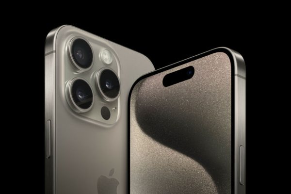 Apple-iPhone-15-Pro-lineup-hero-230912