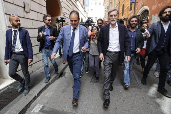 Graziano Delrio (D) e Andrea Marcucci si recano a Montecitorio per le consultazioni del presidente della Camera Roberto Fico per la formazione del nuovo governo, Roma, 24 aprile 2018. ANSA/GIUSEPPE LAMI