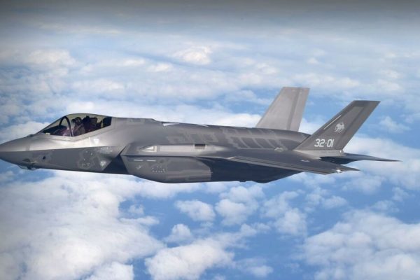 f35 leonardo guerra trasformazione digitale