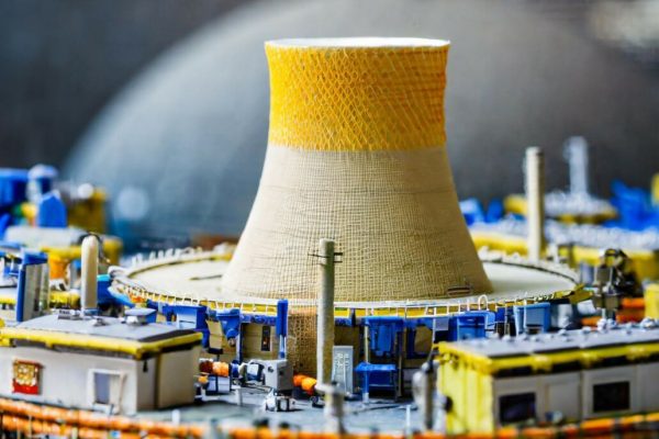 Firefly nuclear power plant model macro photos 98366 copia