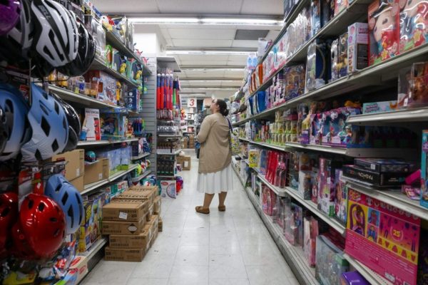 moody effetto recessione su potere acquisto, getty images
