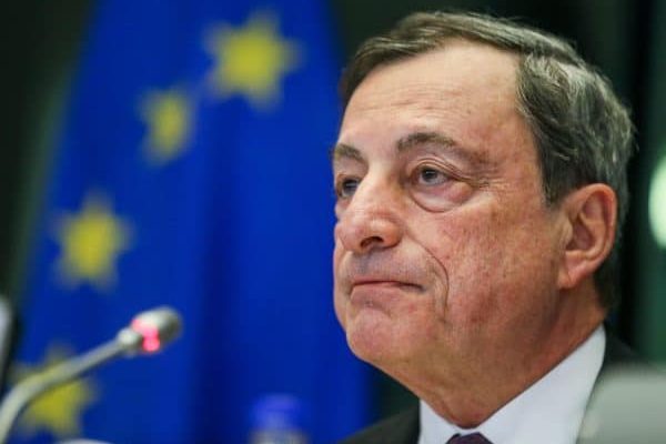 epa06566766 Mario Draghi, the President of the European Central Bank (ECB) and chairman of the European Systemic Risk Board, speaks during a hearing by the European Parliament Committee on Economic and Monetary Affairs at the European Parliament in Brussels, Belgium, 26 February 2018.  EPA/STEPHANIE LECOCQ