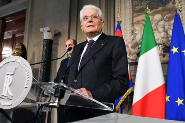Italian President Sergio Mattarella adresses the media at the end of his meeting with the Italian parties at the Quirinal Palace during the third round of formal political consultations following the general elections, in Rome, Italy, 07 May 2018. Italian President Sergio Mattarella is holding a round of formal political consultations following the 04 March general election in order to make a decision on to whom to give a mandate to form a new government.   ANSA/ETTORE FERRARI