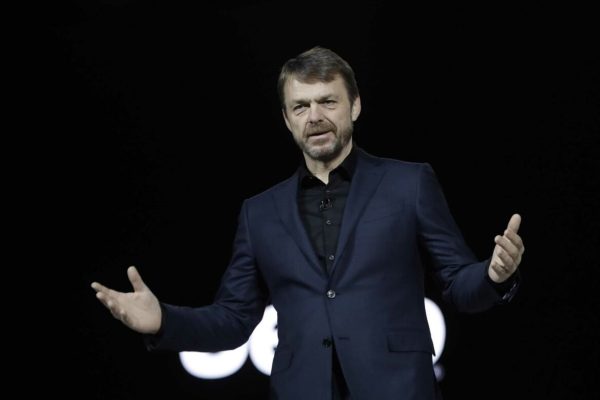 In this photo taken on Tuesday, Jan. 16, 2018, Mike Manley, head of Jeep Brand, introduces the 2019 Jeep Cherokee during the North American International Auto Show, in Detroit. Fiat Chrysler's board recommends Jeep executive Mike Manley to replace seriously ill CEO Sergio Marchionne, Saturday, July 21, 2018. (ANSA/AP Photo/Carlos Osorio) [CopyrightNotice: Copyright 2018 The Associated Press. All rights reserved.]