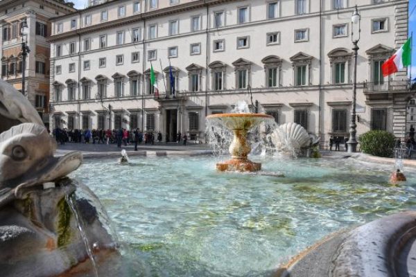 Una veduta esterna di Palazzo Chigi, Roma, 21 marzo 2018.
ANSA/ALESSANDRO DI MEO