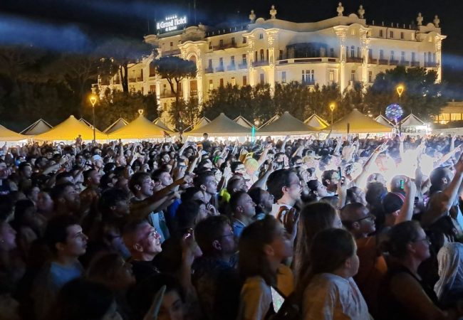 Pubblico 2
