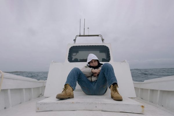 Una foto di scena di Fuocoammare di Gianfranco Rosi, unico film italiano in corsa in questa 66/ma edizione del Festival di Berlino, 13 febbraio 2016. Il documentario, girato dal regista durante tutto un anno nell'isola di Lampedusa, racconta la realt‡ degli isolani anche rispetto al fenomeno dell'immigrazione. ANSA/ UFFICIO STAMPA   +++ ANSA PROVIDES ACCESS TO THIS HANDOUT PHOTO TO BE USED SOLELY TO ILLUSTRATE NEWS REPORTING OR COMMENTARY ON THE FACTS OR EVENTS DEPICTED IN THIS IMAGE; NO ARCHIVING; NO LICENSING +++