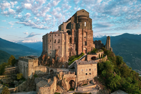 Sacra di San Michele, Sant'Ambrogio di Torino Federico Milesi CC-BY-SA-4.0