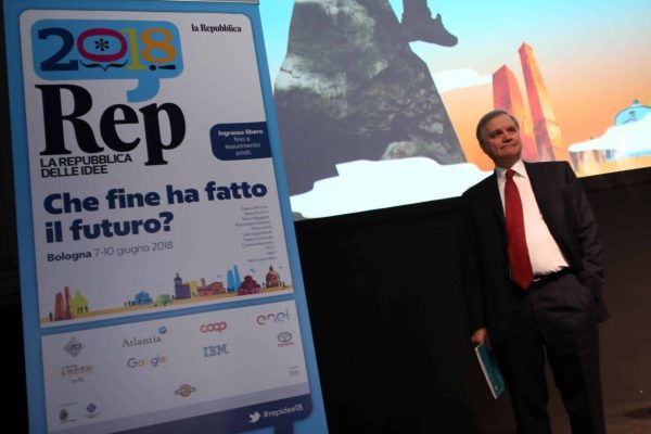 Il governatore della Banca D'Italia Ignazio Visco durante il festival "La Repubblica delle Idee", Bologna, 9 Giugno 2018. ANSA/GIORGIO BENVENUTI