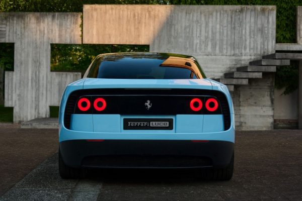 ferrari luce