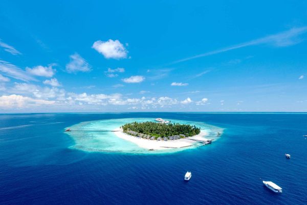 aerial_island_view_baglioni_resort_maldives_f8b7fe9e2e
