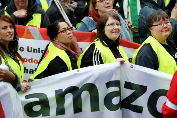 amazon sindacati lavoratori proteste