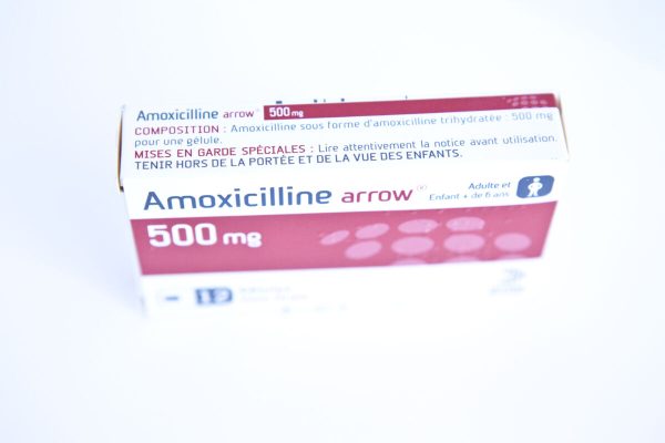 Do not use in the framework of advertisements or promotion.
Active substance : amoxicillin.
Therapeutic class : antibiotic belonging to the family of the beta-lactam.
This drug is used in the treatment of various bacterial infections.