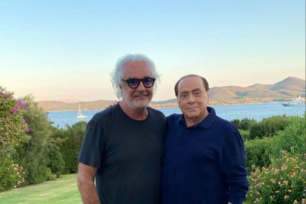 Una foto tratta dal profilo di Flavio Briatore mostra l'imprenditore in compagnia di Silvio Berlusconi, Milano, 25 Agosto 2020. INSTAGRAM