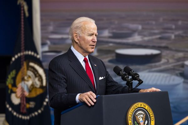 epa09599508 US President Joe Biden announces a release of 50 million barrels from the Strategic Petroleum Reserve in the Eisenhower Executive Office Building in Washington, DC, USA, 23 November 2021. The Biden administration hopes to counter rising gas prices and a tightening of oil supply. The U.S. will release 50 million barrels of crude from its strategic reserves in concert with China, Japan, India, South Korea and the U.K., an unprecedented, coordinated attempt by the world's largest oil consumers to tame prices that risks a backlash by OPEC+.  EPA/JIM LO SCALZO