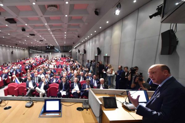 Vincenzo Boccia presidente Confindustria durante il convegno ?Il sistema industriale per i corridoi europei? presso Unione Industriale Torino, 12 settembre 2018 ANSA/ ALESSANDRO DI MARCO