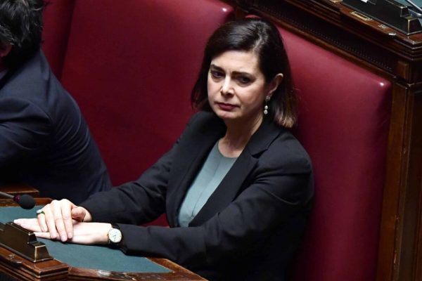 La presidente uscente Laura Boldrini nell'aula della Camera durante il discorso di insediamento di Roberto Fico del M5s, Roma, 24 marzo 2018. ANSA/ETTORE FERRARI