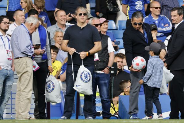 epa09966966 New Chelsea owner US businessman Todd Boehly (C) reacts after the English Premier League soccer match between Chelsea FC and Watford FC in London, Britain, 22 May 2022.  EPA/Tolga Akmen EDITORIAL USE ONLY. No use with unauthorized audio, video, data, fixture lists, club/league logos or 'live' services. Online in-match use limited to 120 images, no video emulation. No use in betting, games or single club/league/player publications