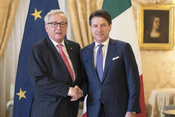Italian premier Giuseppe Conte receives Jean-Claude Juncker, president of EU Commission, at Palazzo Chigi in Rome, Italy, 2 April 2019. ANSA/FILIPPO ATTILI/UFFICIO STAMPA PALAZZO CHIGI ++ NO SALES, EDITORIAL USE ONLY ++