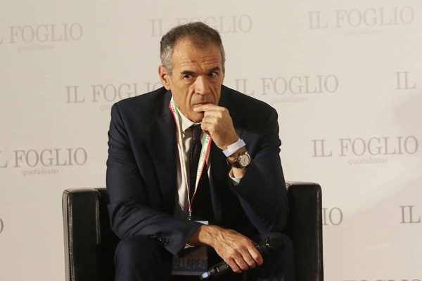 Carlo Cottarelli alla festa de 'Il Foglio' a Palazzo Vecchio, Firenze, 27 ottobre 2018. ANSA/CLAUDIO GIOVANNINI